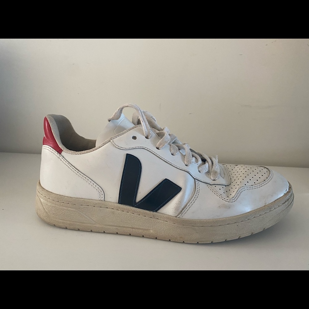VEJA V-10 Leather White Sneakers Nautico Pekin
